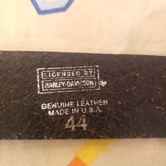 Harley Davidson Buckle And Belt Embossed Black Leather Size 44 USA - Picture 7 of 16